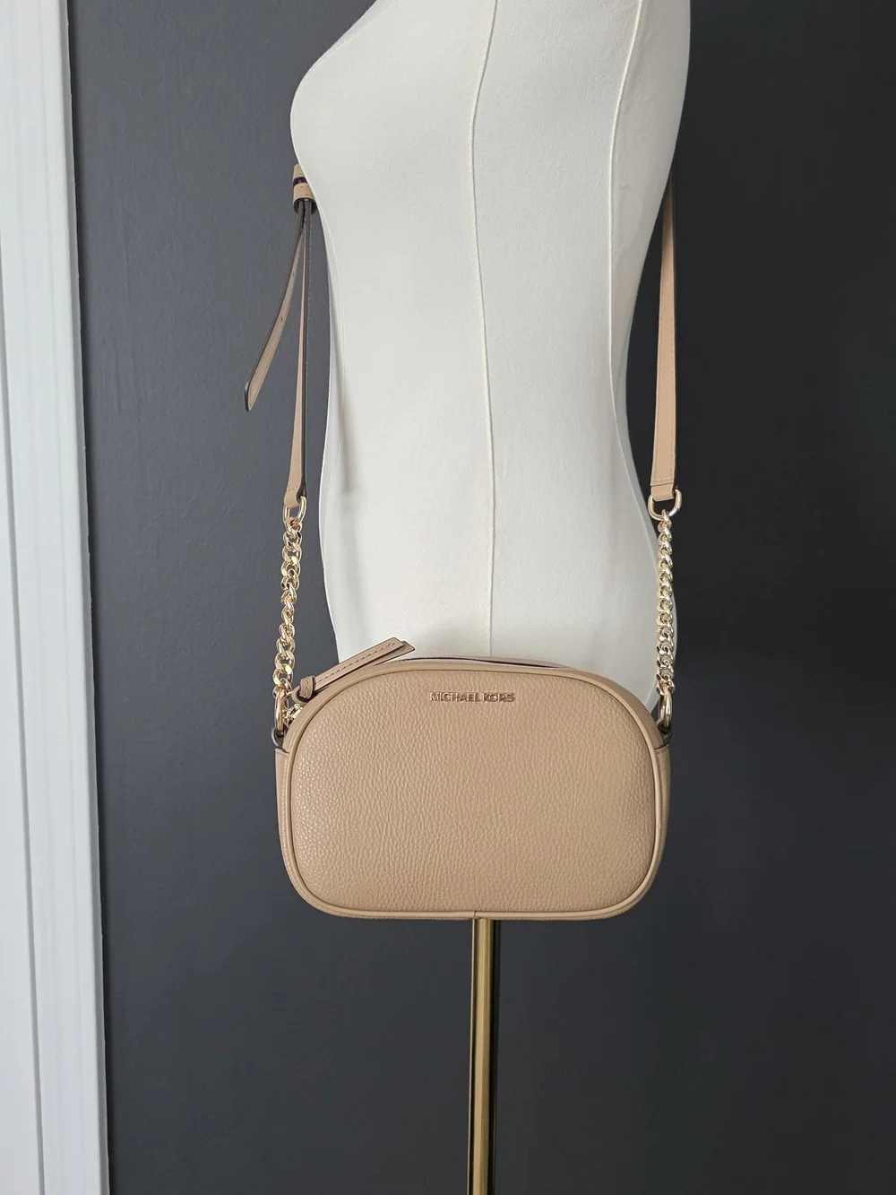 Michael Kors Jet Set Pebbled Leather Crossbody Bag in Camel